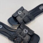 GBG BLACK PRINT FLATS