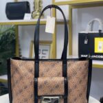 ROBERTA DI CAMERINO TOTE