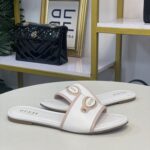 GUESS PINK AND WHITE FLATS