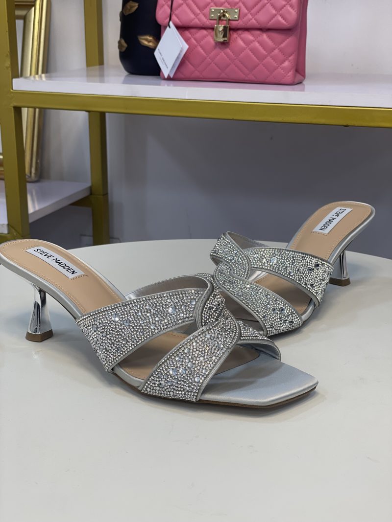 STEVE MADDEN SILVER HEELS