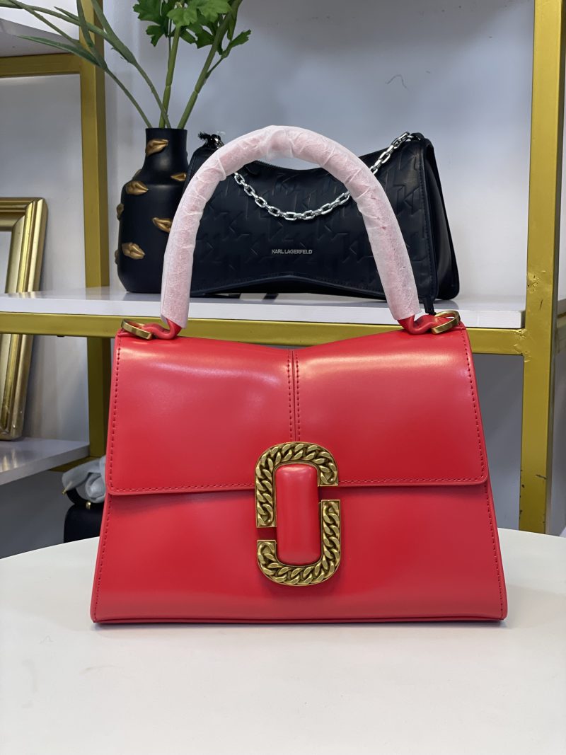 MARC JACOBS STRUCTURED BAG