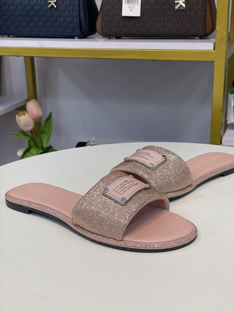 MARC JACOBS STUDDED FLATS